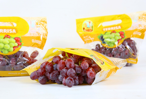 TERRISA Classic South African Red Grapes